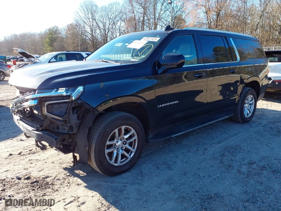 2021 Chevrolet Suburban LT with VIN 1GNSCCKD0MR195186, listed as a IAAI auction lot 41621859 with 129,691 mi miles. Bid and sale history available at carsss.com. Image 18.