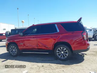 2021 Chevrolet Tahoe LT z VIN 1GNSCNKD1MR316397, wystawiony jako IAAI lot #41805199 z przebiegiem 41 028 mil mil oraz . Historia ofert i sprzedaży dostępna na DreamBid. Obrazek 14.