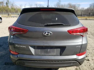 2018 Hyundai Tucson SE z VIN KM8J2CA45JU683675, wystawiony jako Copart lot #46975945 z przebiegiem 108 781 mil mil oraz Szkoda całkowita • Salvage title. Historia ofert i sprzedaży dostępna na DreamBid. Obrazek 6.