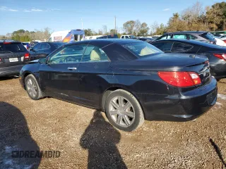 2010 Chrysler Sebring Limited z VIN 1C3BC6EV5AN158995, wystawiony jako Copart lot #89290905 z przebiegiem 76 168 mil mil oraz Szkoda całkowita • Salvage title. Historia ofert i sprzedaży dostępna na DreamBid. Obrazek 2.