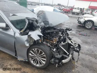 2015 Hyundai Genesis 3.8L with VIN KMHGN4JEXFU018603, listed as a IAAI auction lot 41717349 with 1 mi miles. Bid and sale history available at carsss.com. Image 18.