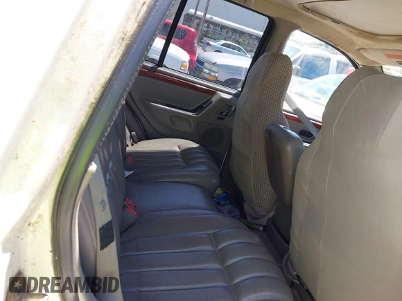 1999 Jeep Grand Cherokee Limited with VIN 1J4G268S1XC700940, listed as a IAAI auction lot 42328781 with 315,142 mi miles and . Bid and sale history available at DreamBid. Image 8.