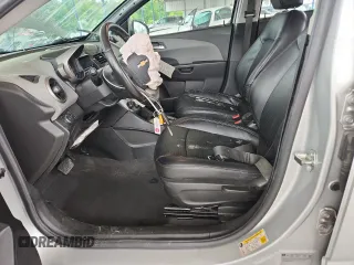 2015 Chevrolet Sonic LTZ with VIN 1G1JE6SBXF4109423, listed as a Copart auction lot 60329525 with 109,126 mi miles and Salvage title. Bid and sale history available at DreamBid. Image 7.