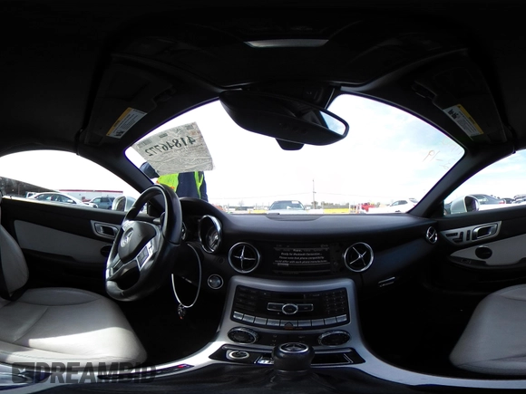 2013 Mercedes-Benz SLK 250 с VIN WDDPK4HA3DF054317, выставлен на аукционе IAAI как лот 41846772 с пробегом 90 811 миль миль и . История ставок и продаж доступна на DreamBid. Изображение 18.