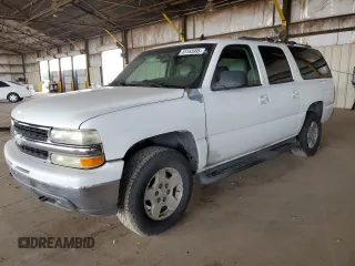 2006 Chevrolet Suburban Z71 with VIN 1GNFK16Z16J107777, listed as a Copart auction lot 65165995 with 212,436 mi miles and Salvage title. Bid and sale history available at DreamBid. Image 1.