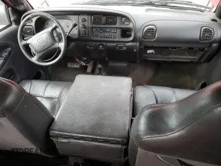 2002 Dodge Ram 3500 with VIN 3B7MF33652M205850, listed as a Copart auction lot 76749504 with 220,734 mi miles and Salvage Title. Bid and sale history available at carsss.com. Image 8.