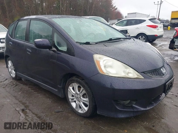2009 Honda Fit Sport with VIN JHMGE88419S069110, listed as a IAAI auction lot 41981489 with 113,724 mi miles. Bid and sale history available at carsss.com. Image 1.