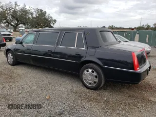 2009 Cadillac DTS Professional Limousine z VIN 1GEEK90Y89U550148, wystawiony jako Copart lot #79937134 z przebiegiem 25 996 mil mil oraz Szkody całkowita. Historia ofert i sprzedaży dostępna na DreamBid. Obrazek 2.