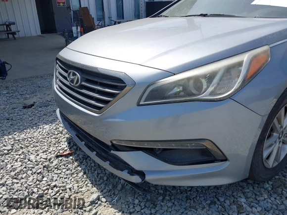 2015 Hyundai Sonata SE with VIN 5NPE24AF8FH118366, listed as a IAAI auction lot 42086388 with 179,499 mi miles and . Bid and sale history available at carsss.com. Image 13.