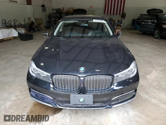 2017 BMW 7 Series 740i with VIN WBA7E2C36HG741125, listed as a Copart auction lot 55754185 with 90,305 mi miles and Clean Title. Bid and sale history available at DreamBid. Image 5.