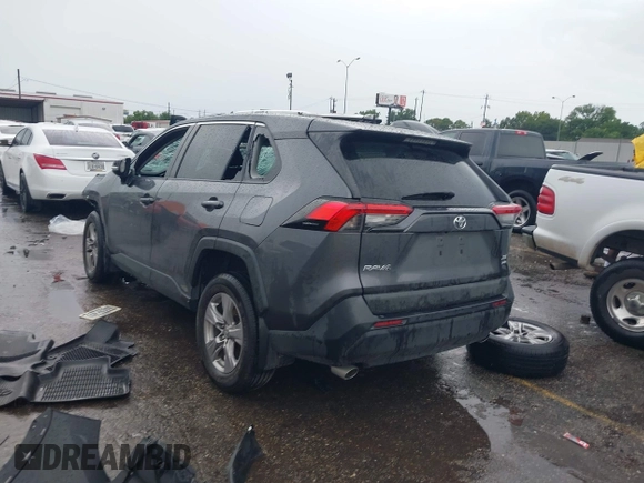 2022 Toyota RAV4 XLE с VIN 2T3P1RFV0NC311712, выставлен на аукционе IAAI как лот 42683117 с пробегом 87 493 миль миль и . История ставок и продаж доступна на DreamBid. Изображение 3.