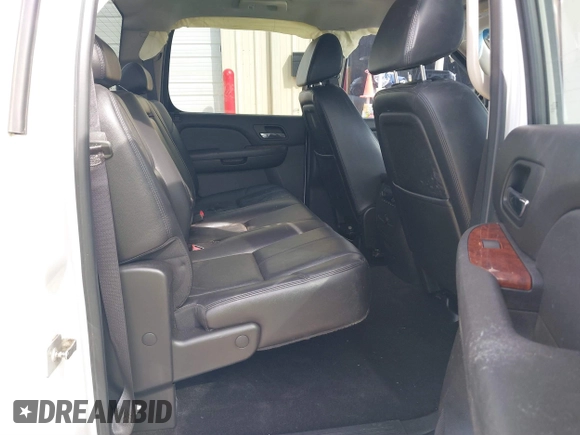 2009 Chevrolet Silverado 1500 LTZ with VIN 3GCEK33M19G162955, listed as a IAAI auction lot 41851348 with 203,553 mi miles and . Bid and sale history available at DreamBid. Image 8.