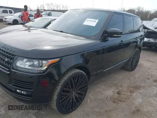 2015 Land Rover Range Rover HSE z VIN SALGS2VF1FA215223, wystawiony jako IAAI lot #41792448 z przebiegiem 77 365 mil mil oraz . Historia ofert i sprzedaży dostępna na DreamBid. Obrazek 18.