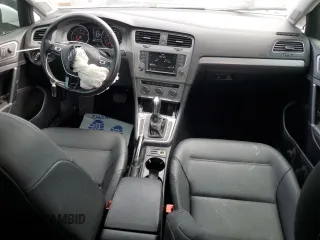 2016 Volkswagen Golf TSI SE z VIN 3VW217AU0GM041801, wystawiony jako Copart lot #53557525 z przebiegiem 64 027 mil mil oraz Szkoda całkowita • Salvage title. Historia ofert i sprzedaży dostępna na DreamBid. Obrazek 8.