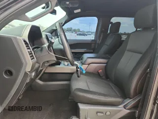 2020 Ford Expedition XLT z VIN 1FMJU1HT6LEA84454, wystawiony jako Copart lot #56387475 z przebiegiem 34 991 mil mil oraz Szkoda całkowita • Salvage title. Historia ofert i sprzedaży dostępna na DreamBid. Obrazek 7.