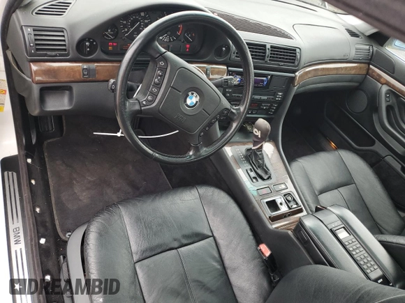 1997 BMW 7 Series 740il with VIN WBAGJ8320VDL44402, listed as a Copart auction lot 88988165 with 167,187 mi miles and Clean Title. Bid and sale history available at carsss.com. Image 8.