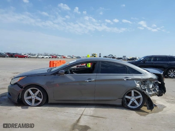 2012 Hyundai Sonata 2.0T SE with VIN 5NPEC4AB4CH421263, listed as a IAAI auction lot 41761842 with 183,332 mi miles. Bid and sale history available at carsss.com. Image 15.