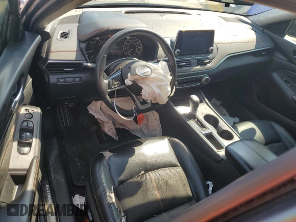 2019 Nissan Altima 2.5 SR with VIN 1N4BL4CVXKC171411, listed as a Copart auction lot 46815405 with 131,677 mi miles and Salvage Title. Bid and sale history available at carsss.com. Image 8.