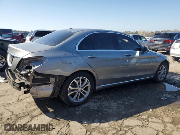 2015 Mercedes-Benz C 300 z VIN 55SWF4JB3FU045474, wystawiony jako Copart lot #48481875 z przebiegiem 156 879 mil mil oraz Nie do naprawy • Non repairable. Historia ofert i sprzedaży dostępna na DreamBid. Obrazek 3.