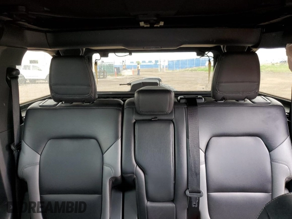 2024 Ford Bronco Big Bend z VIN 1FMDE7BH5RLA10657, wystawiony jako Copart lot #56905105 z przebiegiem 32 537 mil mil oraz Szkoda całkowita • Salvage title. Historia ofert i sprzedaży dostępna na DreamBid. Obrazek 10.