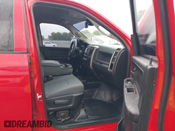 2016 Ram 2500 Tradesman with VIN 3C6UR5CL6GG380887, listed as a IAAI auction lot 42345253 with 137,723 mi miles and . Bid and sale history available at DreamBid. Image 5.