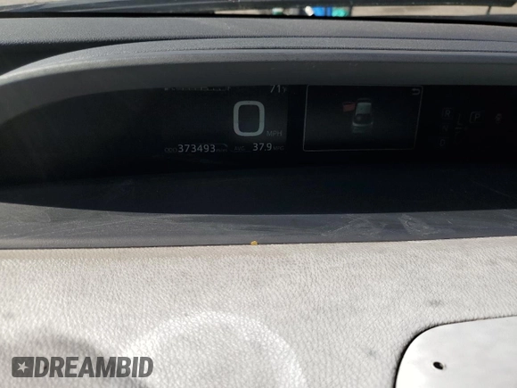 2017 Toyota Prius Two z VIN JTDKBRFU7H3542756, wystawiony jako Copart lot #59266405 z przebiegiem 373 493 mil mil oraz Czysty tytuł • Clean title. Historia ofert i sprzedaży dostępna na DreamBid. Obrazek 9.