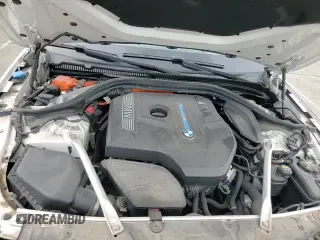 2018 BMW 5 Series 530e xDrive с VIN WBAJB1C55JB374876, выставлен на аукционе Copart как лот 67088825 с пробегом 56 901 миль миль и Списание • Salvage title. История ставок и продаж доступна на DreamBid. Изображение 13.