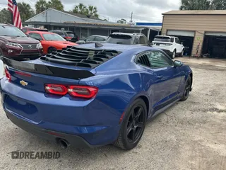 2019 Chevrolet Camaro 2LT with VIN 1G1FD1RS4K0156093, listed as a Copart auction lot 45787255 with 33,560 mi miles and Salvage Title. Bid and sale history available at carsss.com. Image 4.