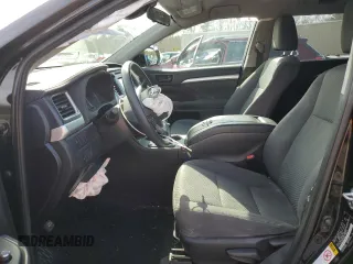 2019 Toyota Highlander LE with VIN 5TDBZRFH5KS739042, listed as a Copart auction lot 53775845 with 73,727 mi miles and Salvage title. Bid and sale history available at DreamBid. Image 7.
