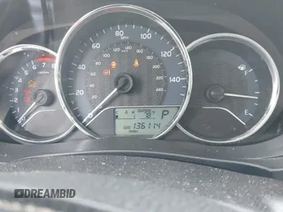 2016 Toyota Corolla L z VIN 2T1BURHEXGC488178, wystawiony jako IAAI lot #42308517 z przebiegiem 136 114 mil mil oraz . Historia ofert i sprzedaży dostępna na DreamBid. Obrazek 7.