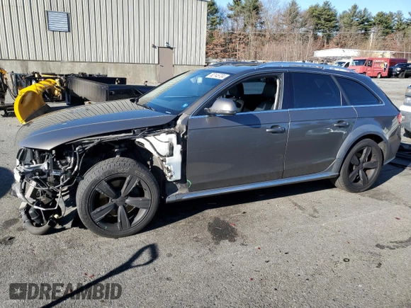 2014 Audi allroad Premium Plus with VIN WA1UFAFL0EA143999, listed as a Copart auction lot 82145704 with 157,411 mi miles and Clean Title. Bid and sale history available at carsss.com. Image 1.