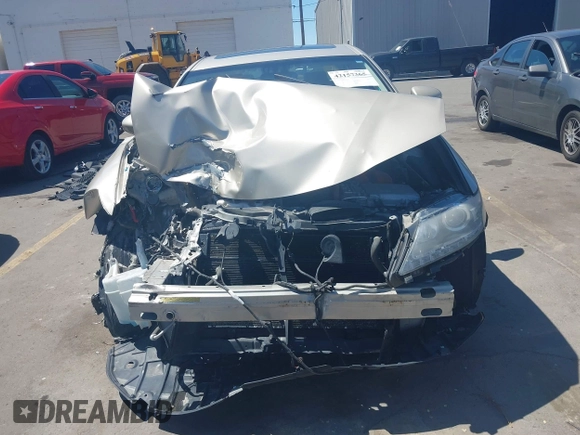 2013 Lexus ES 300h z VIN JTHBW1GG9D2012639, wystawiony jako IAAI lot #42157365 z przebiegiem 102 070 mil mil oraz . Historia ofert i sprzedaży dostępna na DreamBid. Obrazek 13.