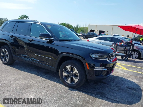 2024 Jeep Grand Cherokee с VIN 1C4RJYB66RC145530, выставлен на аукционе IAAI как лот 42340853 с пробегом 38 771 миль миль и . История ставок и продаж доступна на DreamBid. Изображение 1.