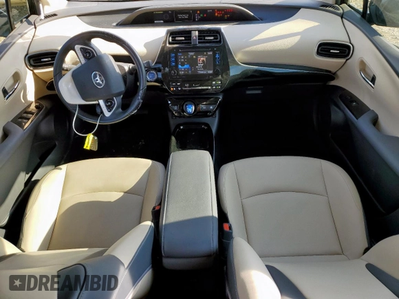 2017 Toyota Prius Two z VIN JTDKARFUXH3038947, wystawiony jako Copart lot #56379015 z przebiegiem 64 230 mil mil oraz Szkoda całkowita • Salvage title. Historia ofert i sprzedaży dostępna na DreamBid. Obrazek 8.