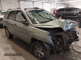 2006 Kia Sportage LX z VIN KNDJF723X67263034, wystawiony jako IAAI lot #42323129 z przebiegiem 151 972 mil mil oraz . Historia ofert i sprzedaży dostępna na DreamBid. Obrazek 1.