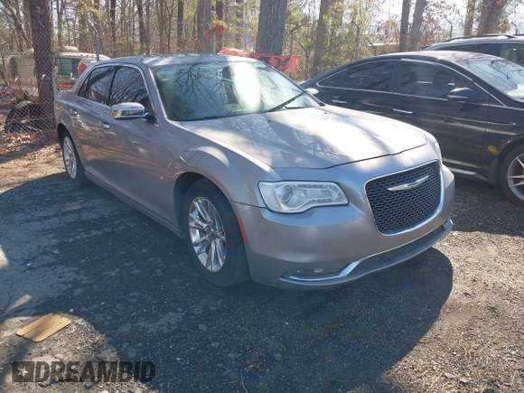 2016 Chrysler 300 with VIN 2C3CCAEG6GH190350, listed as a IAAI auction lot 41649337 with 204,384 mi miles. Bid and sale history available at carsss.com. Image 1.