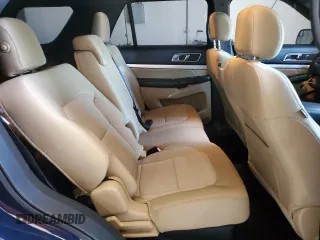 2016 Ford Explorer XLT with VIN 1FM5K8DHXGGB60687, listed as a Copart auction lot 46082305 with 124,721 mi miles and Salvage Title. Bid and sale history available at carsss.com. Image 11.