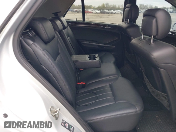2008 Mercedes-Benz M 550 with VIN 4JGBB72E58A398330, listed as a IAAI auction lot 41151280 with 111,591 mi miles and . Bid and sale history available at carsss.com. Image 8.