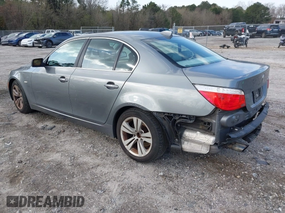 2010 BMW 5 Series 528i with VIN WBANU5C5XAC124594, listed as a IAAI auction lot 41848155 with 182,845 mi miles and . Bid and sale history available at carsss.com. Image 3.