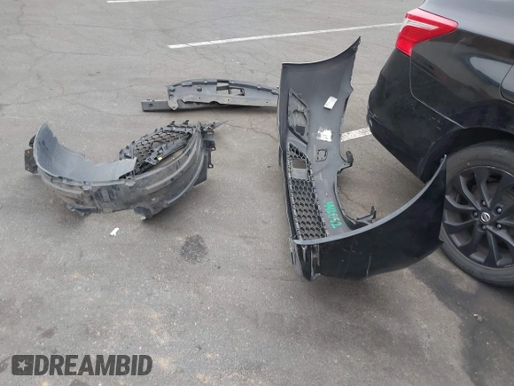 2018 Nissan Sentra SV z VIN 3N1AB7AP2JL632962, wystawiony jako IAAI lot #42058050 z przebiegiem 119 863 mil mil oraz . Historia ofert i sprzedaży dostępna na DreamBid. Obrazek 12.