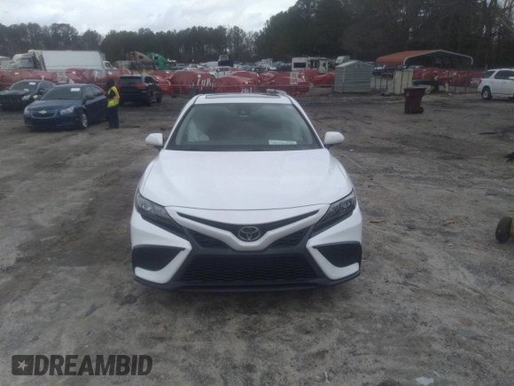 2021 Toyota Camry SE Nightshade with VIN 4T1G11AK1MU560623, listed as a IAAI auction lot 41732344 with 70,835 mi miles and . Bid and sale history available at carsss.com. Image 11.