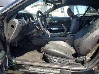 2019 Ford Mustang EcoBoost с VIN 1FATP8UH8K5150165, выставлен на аукционе Copart как лот 56583485 с пробегом 116 294 миль миль и Списание • Salvage title. История ставок и продаж доступна на DreamBid. Изображение 7.