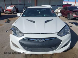 2013 Hyundai Genesis Coupe R-Spec z VIN KMHHU6KJ2DU101504, wystawiony jako IAAI lot #41469836 z przebiegiem 98 779 mil mil oraz . Historia ofert i sprzedaży dostępna na DreamBid. Obrazek 12.