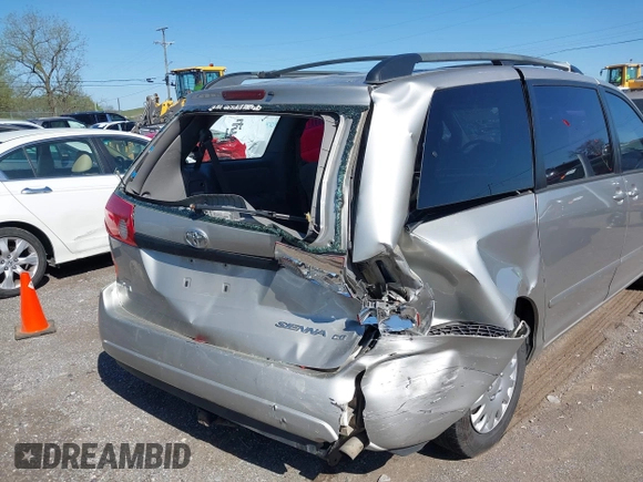 2006 Toyota Sienna CE with VIN 5TDZA23C36S419262, listed as a IAAI auction lot 42042520 with 202,686 mi miles. Bid and sale history available at carsss.com. Image 6.