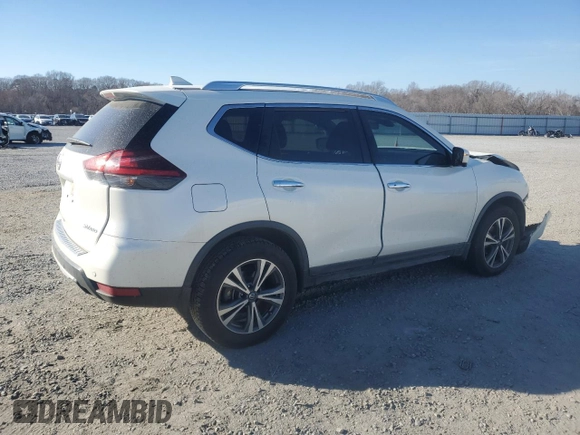 2019 Nissan Rogue SV with VIN JN8AT2MV9KW385818, listed as a Copart auction lot 47407625 with 54,964 mi miles and Salvage Title. Bid and sale history available at carsss.com. Image 3.