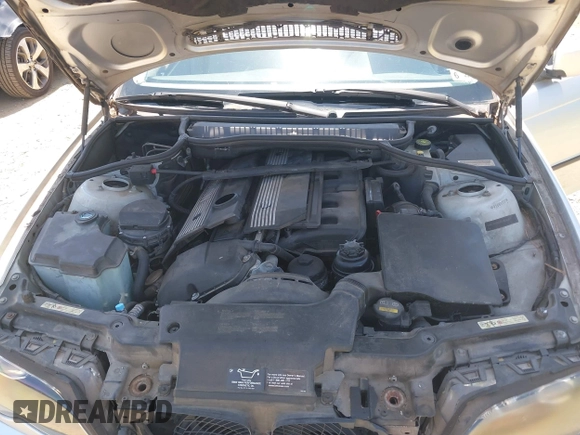 2005 BMW 3 Series 330xi с VIN WBAEW53405PN37317, выставлен на аукционе IAAI как лот 42544009 с пробегом 111 964 миль миль и . История ставок и продаж доступна на DreamBid. Изображение 10.