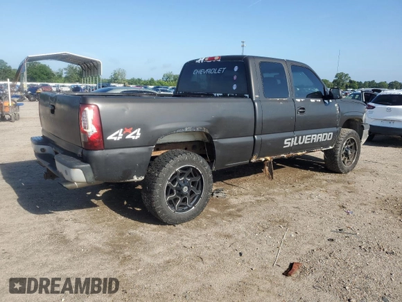 2005 Chevrolet Silverado 1500 LS z VIN 1GCEK19V45E151261, wystawiony jako Copart lot #61556275 z przebiegiem 329 943 mil mil oraz Czysty tytuł • Clean title. Historia ofert i sprzedaży dostępna na DreamBid. Obrazek 3.
