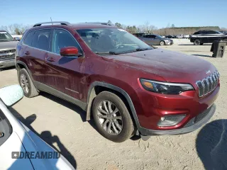 2019 Jeep Cherokee Latitude Plus with VIN 1C4PJLLB5KD479411, listed as a Copart auction lot 47528525 with 76,478 mi miles and Salvage Title. Bid and sale history available at DreamBid. Image 4.