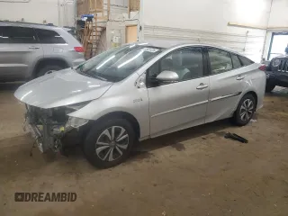 2017 Toyota Prius Plus z VIN JTDKARFP9H3034575, wystawiony jako Copart lot #57501125 z przebiegiem 82 647 mil mil oraz Szkoda całkowita • Salvage title. Historia ofert i sprzedaży dostępna na DreamBid. Obrazek 1.