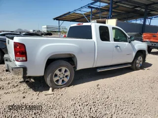 2012 GMC Sierra 1500 SLE with VIN 1GTR1VE02CZ135362, listed as a Copart auction lot 47422025 with 40,735 mi miles and Salvage title. Bid and sale history available at DreamBid. Image 3.